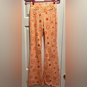 Women’s SHEIN Floral Flare Leg Pants